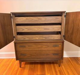 1960s Tallboy Broyhill Mid-Century