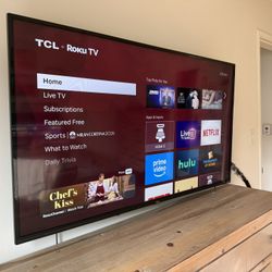 55 Inch Roku TV Like New