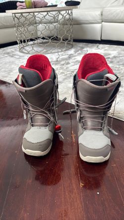Burton snowboarding boots size 10.5