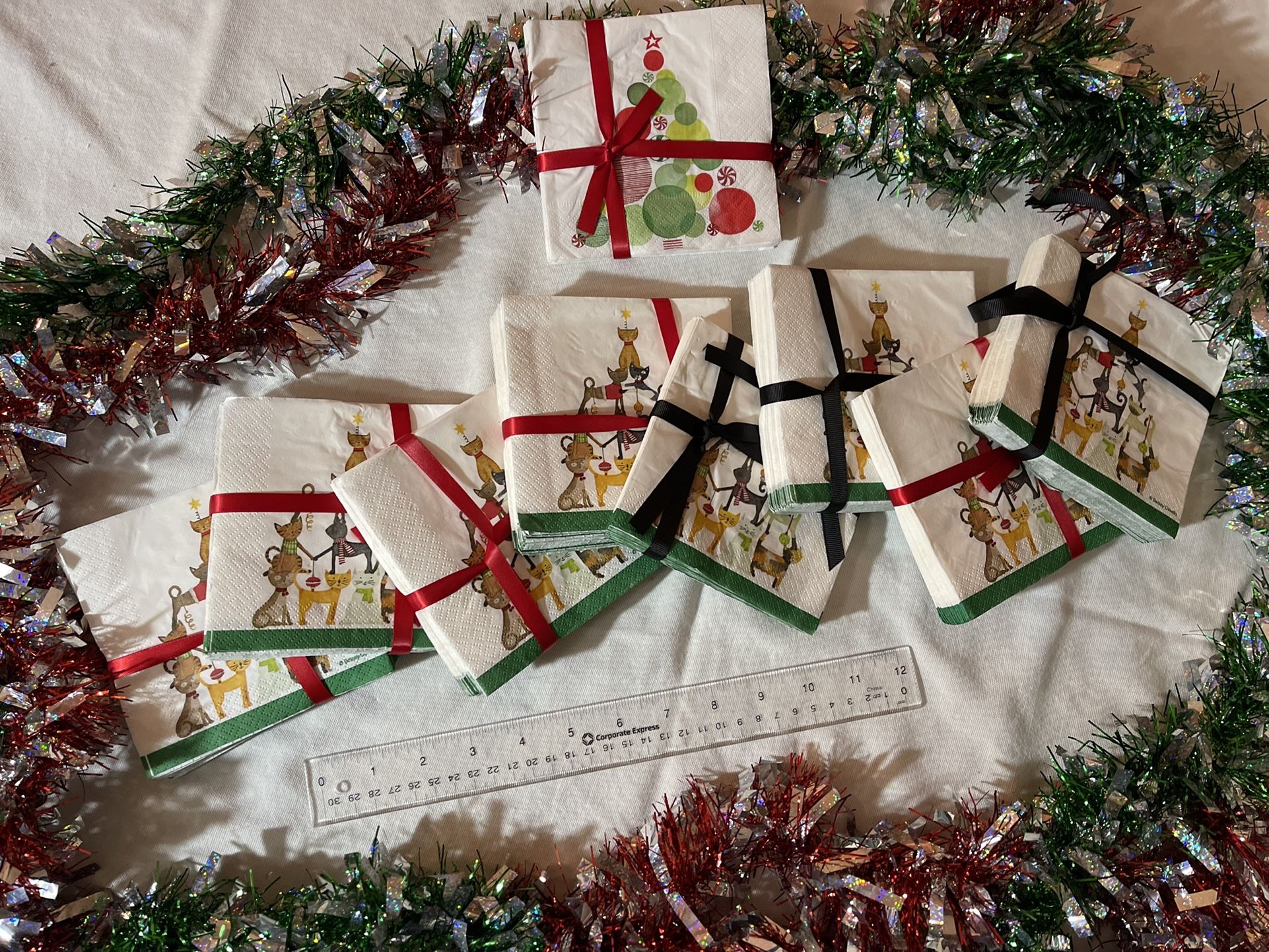Christmas Holiday Cats Party Napkins