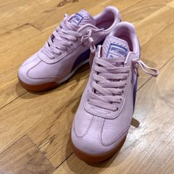 PUMA Roma Shoes