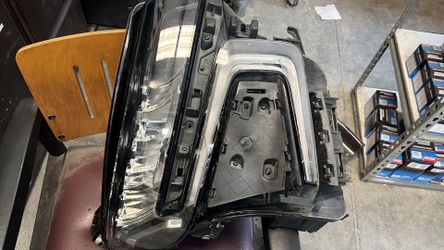 Chevy Tahoe LED headlight