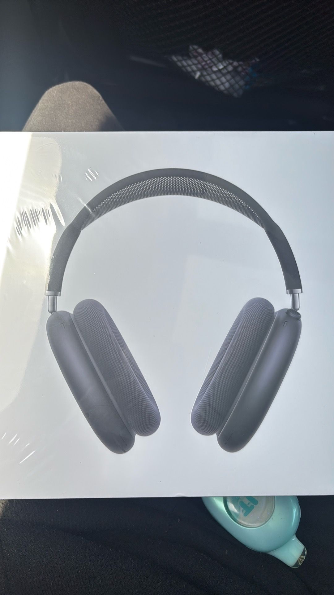 Apple pro max headphones unopened