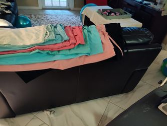 9 Nursing Pant Uniforms- Lot Of Life Left .Size Small To Medium-approximate Size 8 Clean And Pressed