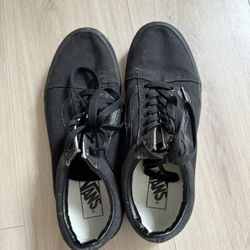 Black Vans 