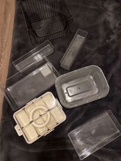 7 containers