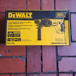 Dewalt 1" Hammer Drill