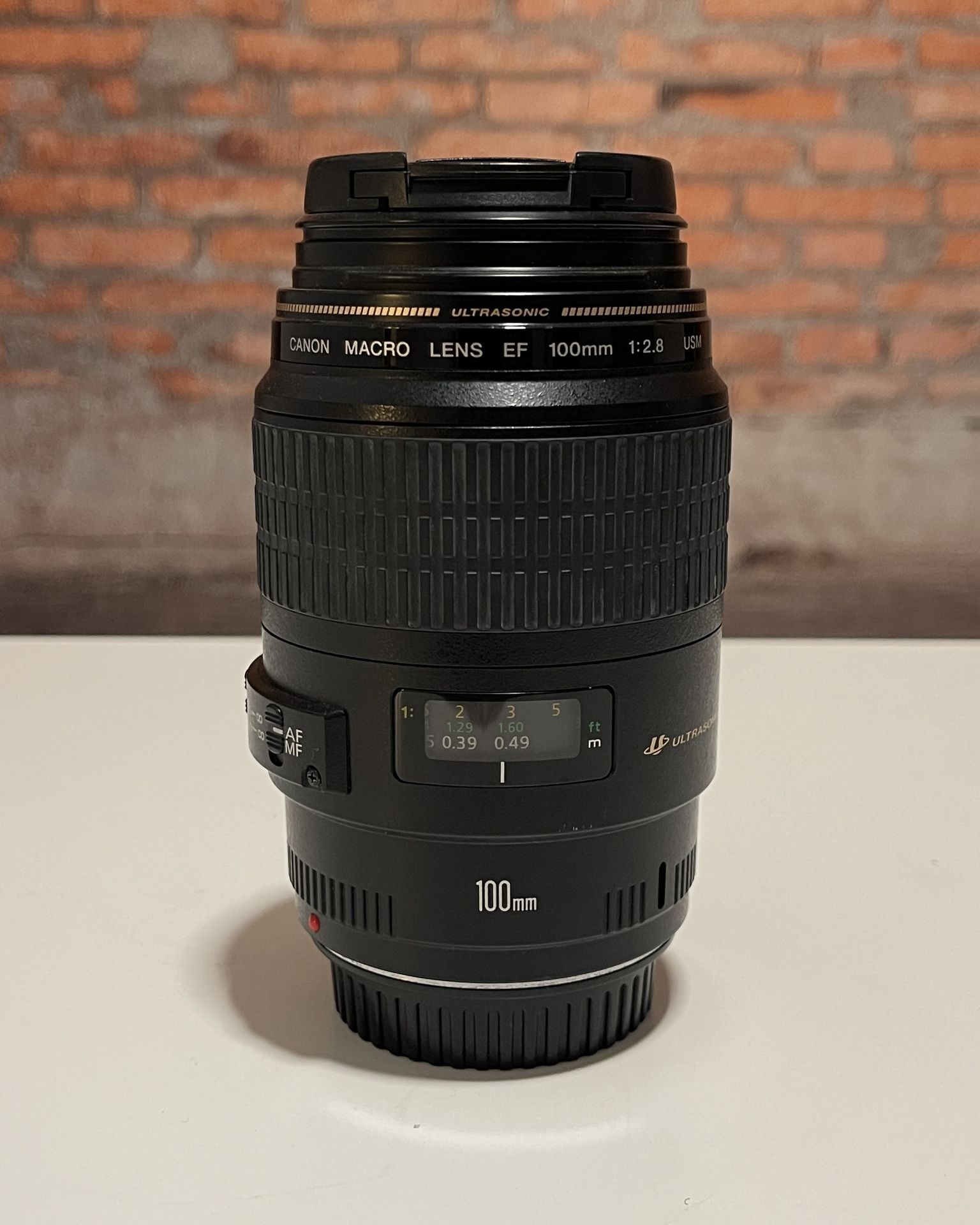 Canon 100mm F2.8 Macro Lens