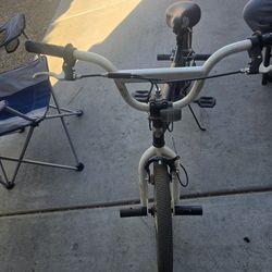 20 Inch Free Style Kids Bike