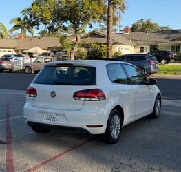 2010 Volkswagen Golf