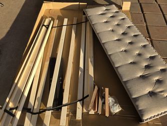Twin bed headboard and slats new