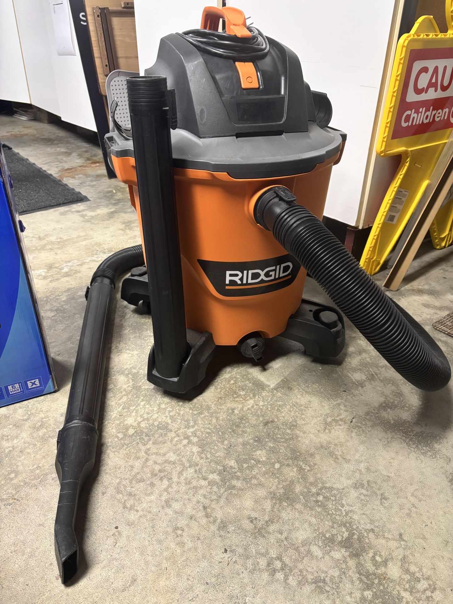 Rigid 5.0 HP Shop Vac