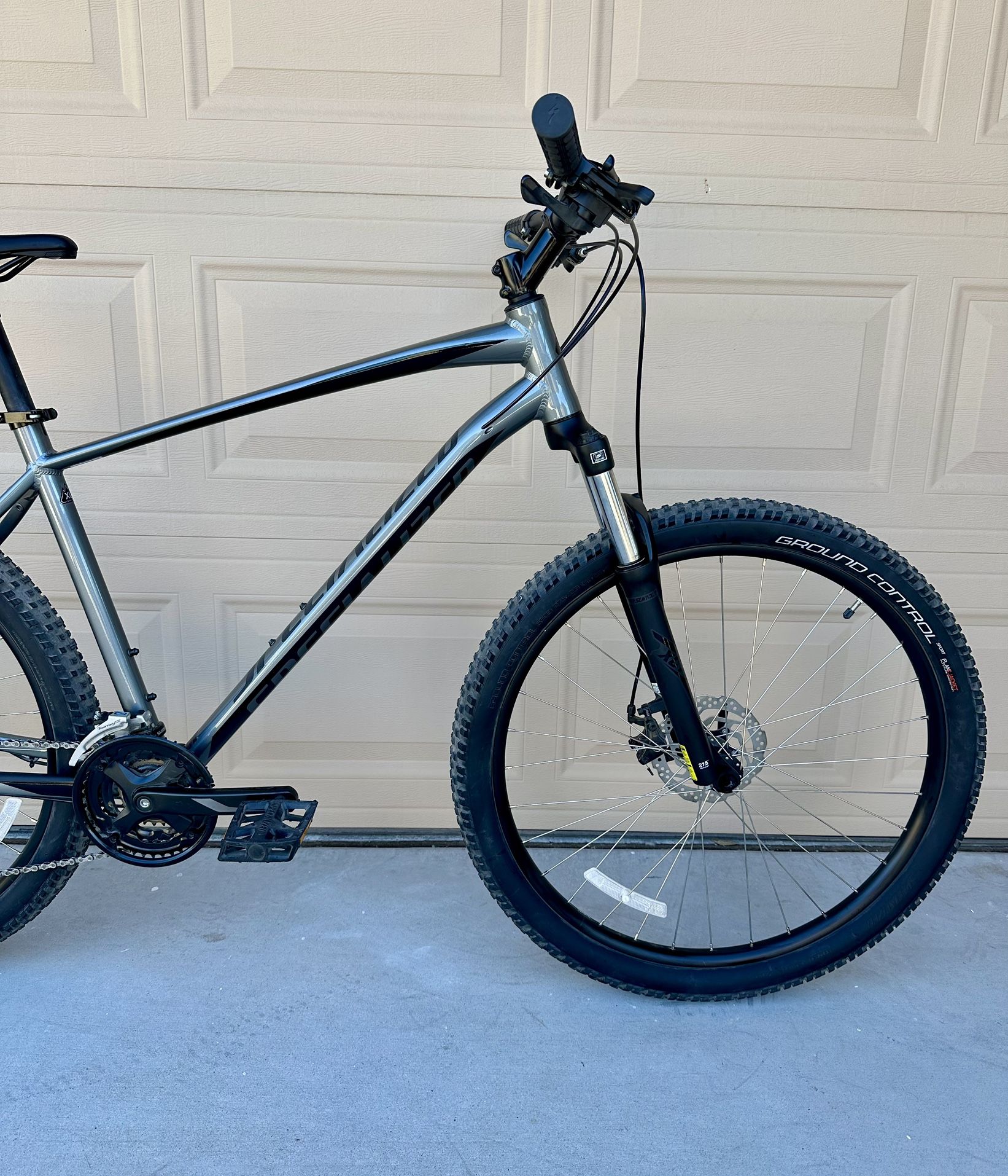 Specialized Pitch Mountain Bike - XL