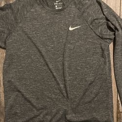 Long Sleeve Nike Sweater Dri-fit