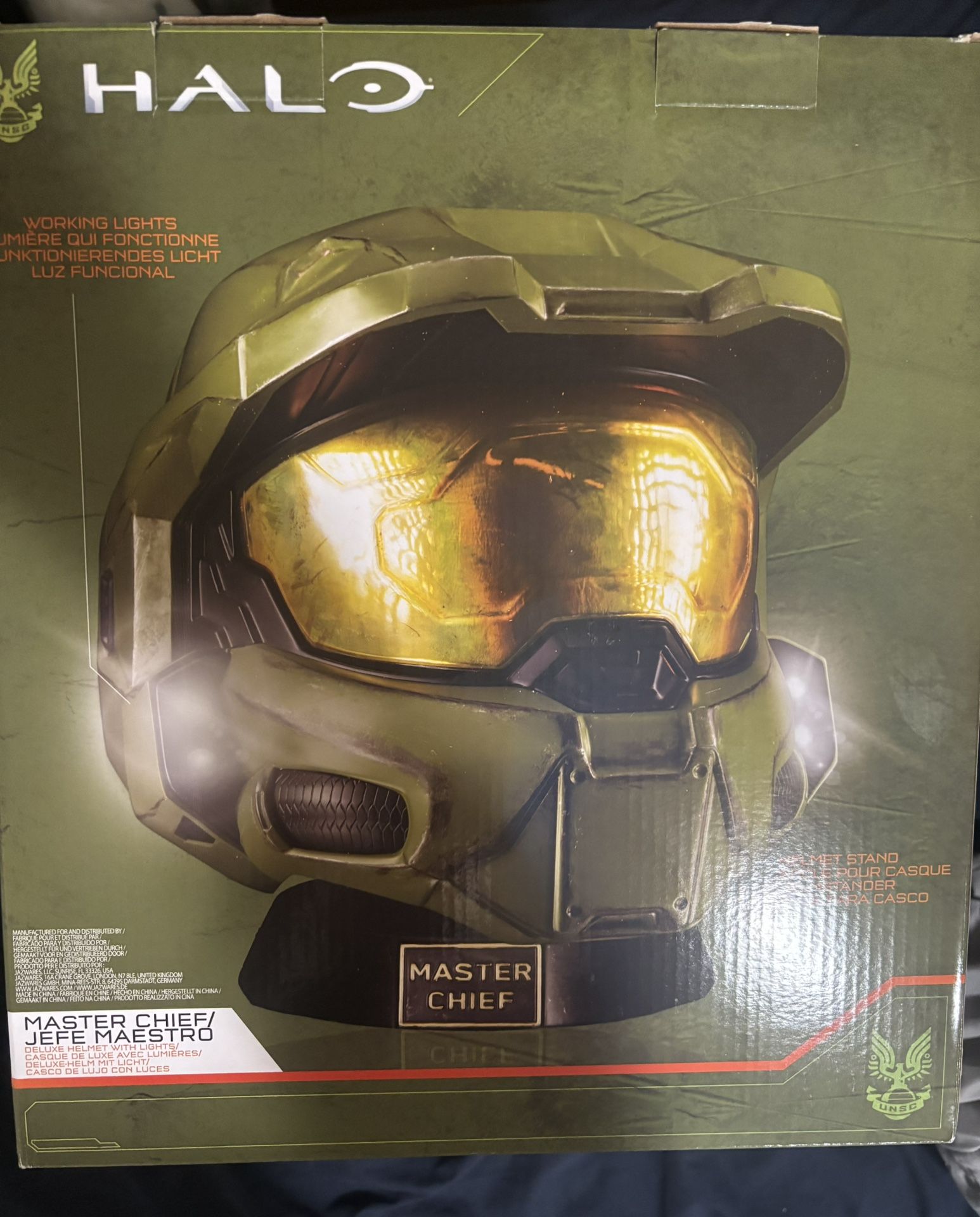 Jazwares HLW0173 Halo Helmet Action Figure - Green