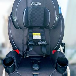 Graco TrioGrow SnugLock 3-in-1 Car Seat, Warren, Black