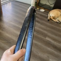 THRONE carbon alloy fork