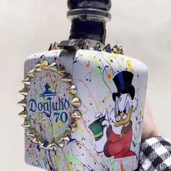 Custom Designs Julio 70