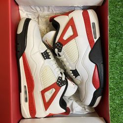 Jordan 4 “Red Cement” Size 10.5