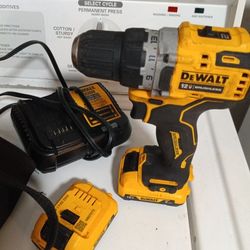 DeWalt Drill Set 