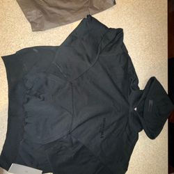 ESSENTIALS HOODIE