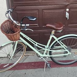 Electra Loft 7D City Bike Cruiser Brown White