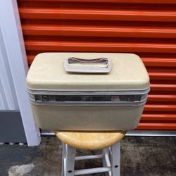 Vintage Samsonite Silhouette Carry On