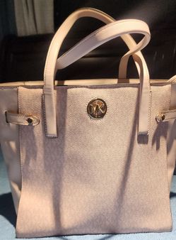 Michael Kors (MK) Pink Shoulder Tote Bag