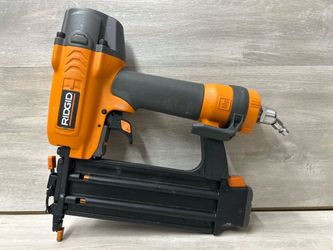 Ridgid R213BNA 18 Gauge Brad Nailer With Case Pneumatic Finish Nailer (PO1023888)