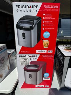 Frigidaire Ice machine