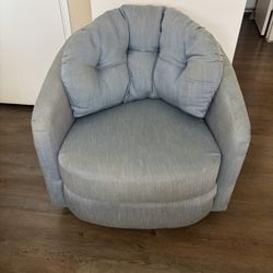 Late 80’s Chair 