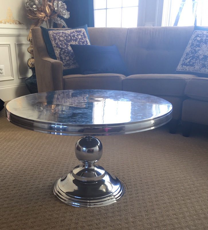 Round metal coffee table- silver