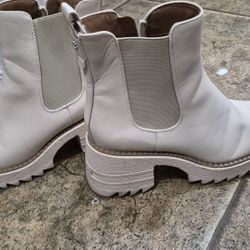 Ladies Boots