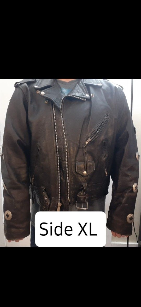 Motorcycle Leather Jacket XL $120 Dlls.