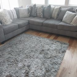 Black & White Sectional