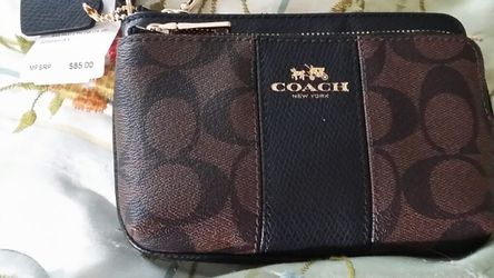 Real coach bag (small clutch) for Sale in Wylie, TX - OfferUp