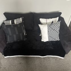 Black Futon