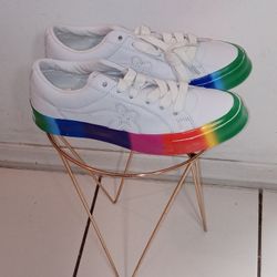 Brand new...Never Worn Converse Sneakers Size 9..