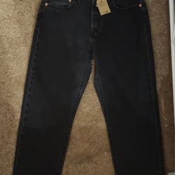Levi's 501 Original Cropped Black Jeans