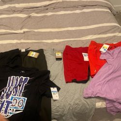 Haul Of Nike Clothes -7 Items (Price Is All Together Read Disc)
