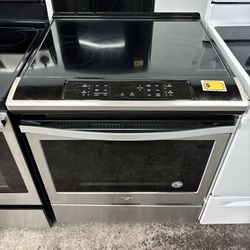 WHIRLPOOL 30” SLIDE IN ELECTRIC STOVE 