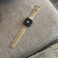 Apple Watch SE 44mm 2nd Gen
