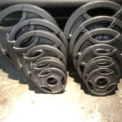 255 Lb Olympic Set In New Condition 