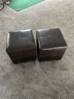 2 Footstools