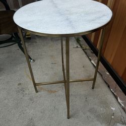 Bar Stools And Table