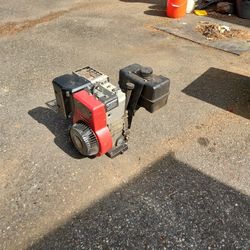 8HP Briggs- Stratton  Gas Engine 