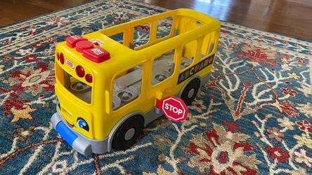 Fisher-price wheel on the bus with little people