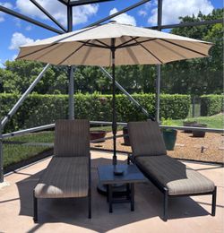 Patio Chaise Lounge Set with Umbrella and Side Table