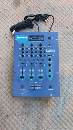 Numark DM 2002x Pro master Mix