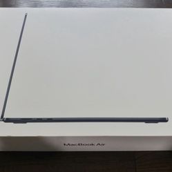 M5 MacBook Air 13” 512gb SSD 16gb Ram 2026 New With Apple Care 2 Years